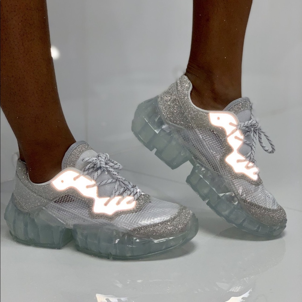 So Real - Cinderella Glass Runners - Picture 1 of 5